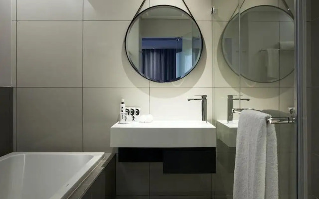 Katherine Street Luxury Apartment