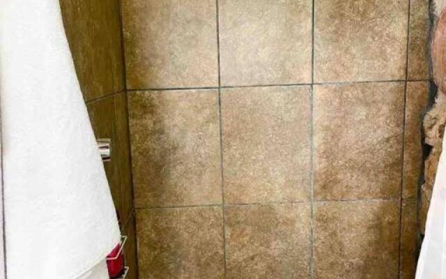 Lovely Apartment with Patio and Ocean View