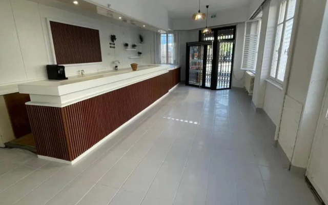 Inter Hotel Aeroport