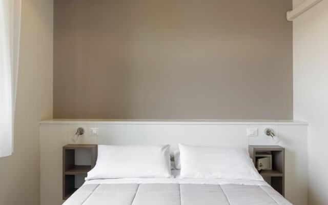 Cloistered Apartment in Sirmione near Lake