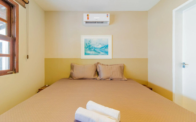 GB77 Ótima Casa 5 Quartos com Piscina e Churrasqueira - Guarajuba