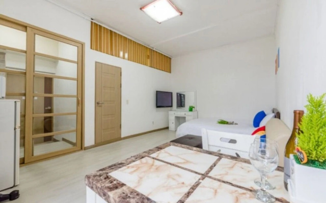 Yangyang Momore Pension