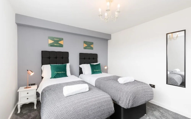 Goode Home by Svelte Living