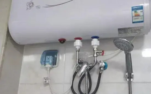 Yuexiang Erlanghe Quhongxiang Family Hotel