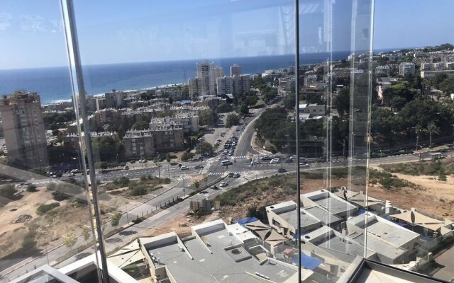 Exquisite Sunset Penthouse