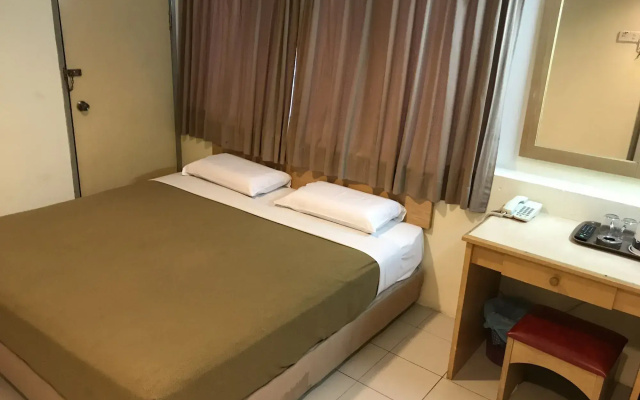 Tang City , Petaling Street, Merdeka PNB 118 Tower
