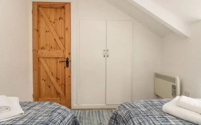 Elfin Cottage