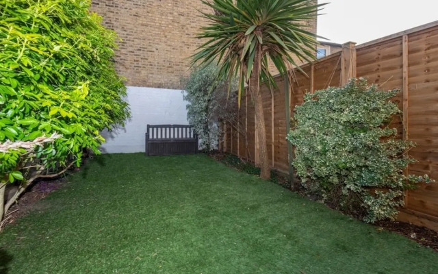 Stylish River Apartment - West Putney Embankment