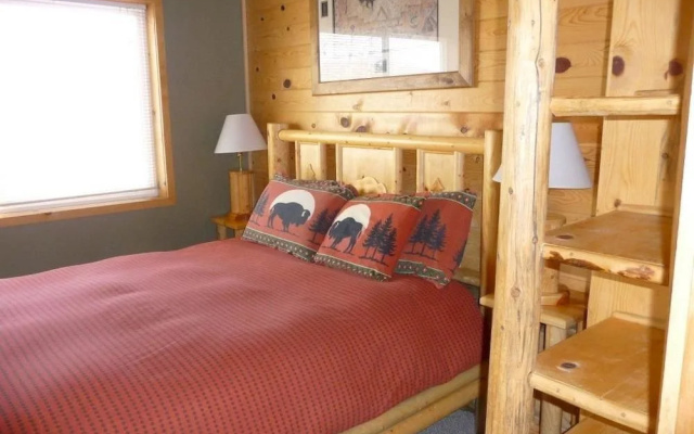 Canyonlands Lodging Vacation Homes & Cabins & Lodges