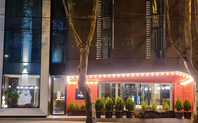 Hotel Zemeli