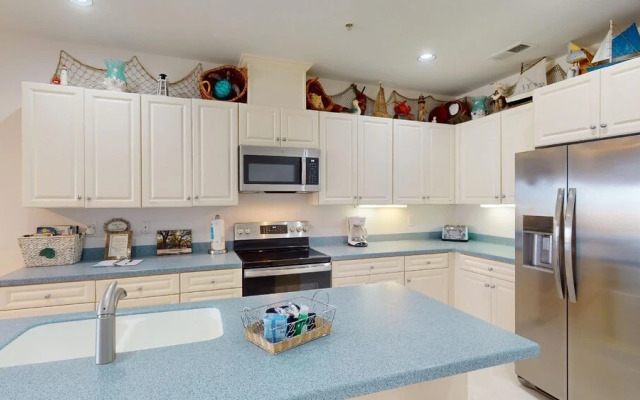 Desoto Beach Club 304