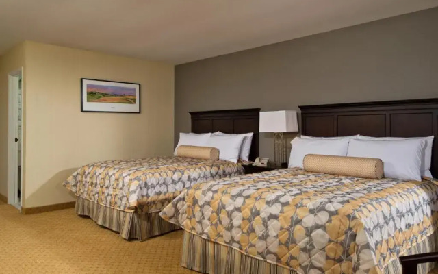 Wellfleet Motel and Lodge