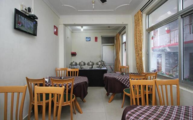 Hotel Anuj Regency