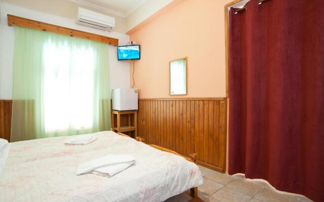 Hotel Athina