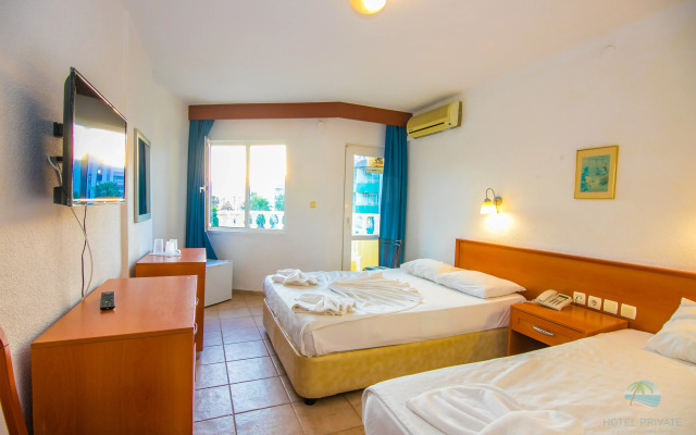 Private Hotel