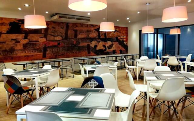 7Days Bangna Hotel