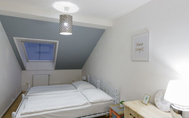 Ruzova Spot Apartments