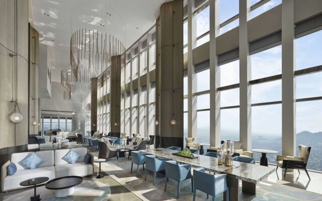 Hilton Zhuji