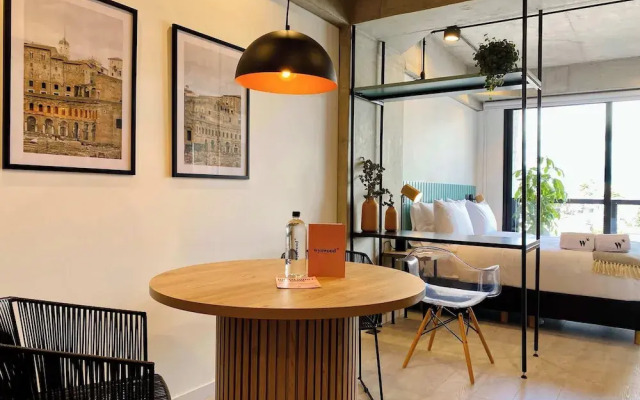 w Marvelous Loft in Polo