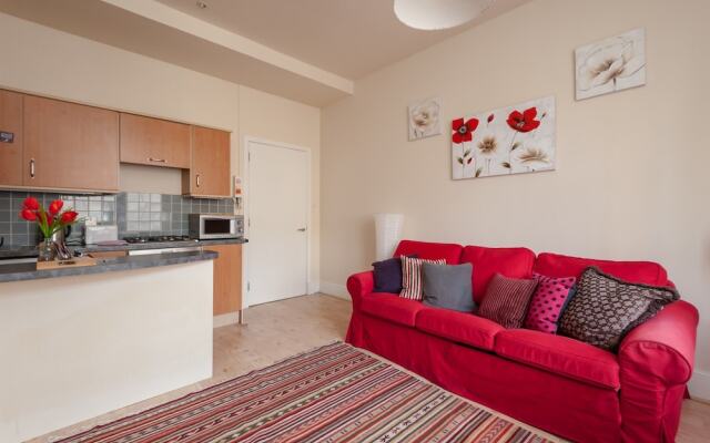 1 Bedroom Home in Old Town Centre