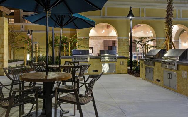 Home2 Suites by Hilton Orlando at Flamingo Crossings