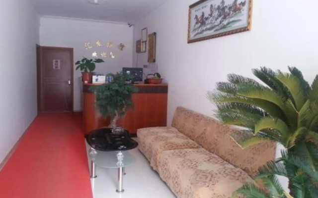 Shanghai Huifa Inn (Nanhui Wildlife Park)