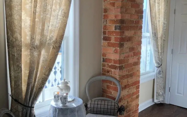 The Carriage House B&B