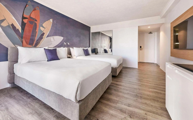 Novotel Surfers Paradise