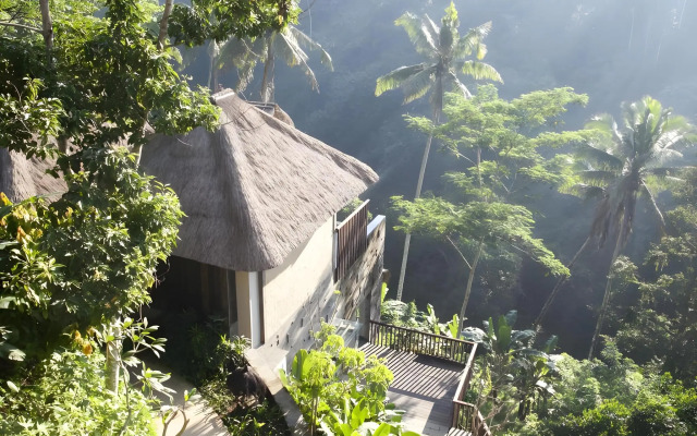 Курорт Tejaprana Resort & Spa