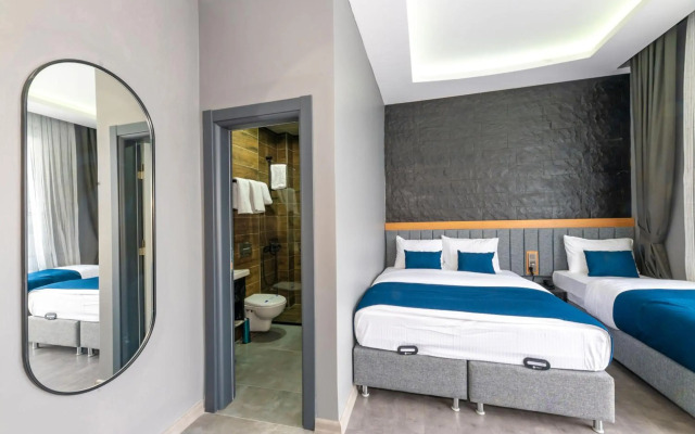 Melanj Airport Hotel