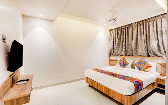 Fabhotel Mood Inn