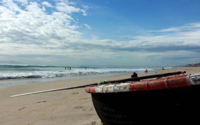 Celina Hotel & Apartment