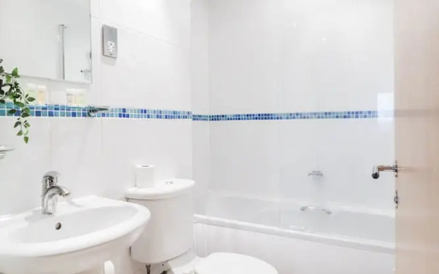 Stunning Riverside Apartment