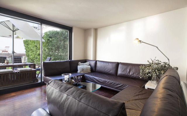My Space Barcelona Private Pool Garden