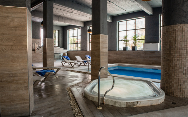 Pebbles Resort