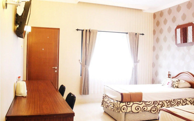 Front One Resort Yogyakarta