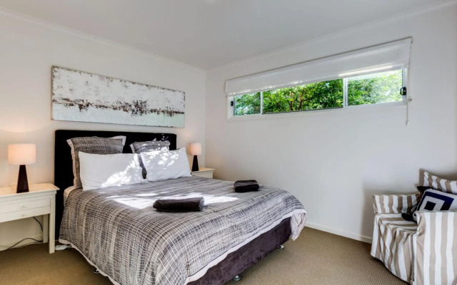 Hyams Seaside Apartment 4pm Check Out Sundays