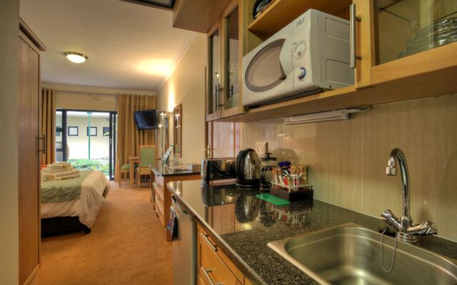 Sentinel Luxury Suite Hotel
