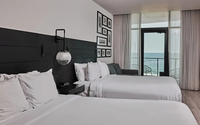 Wave Resort