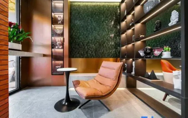 Home Inn Seasons Hotel (Luntai County Tuanjie Plaza Branch)