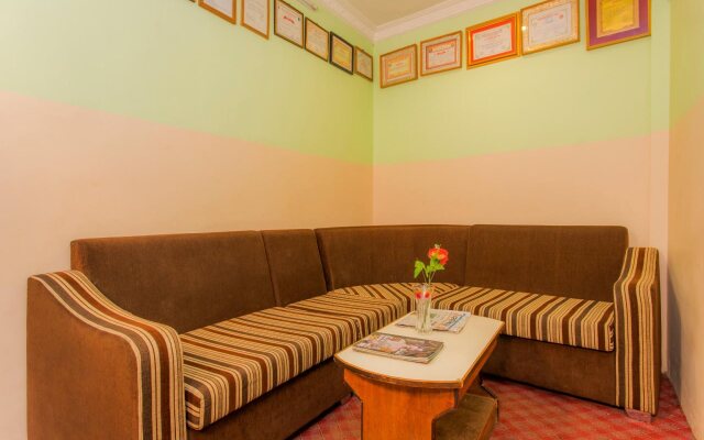 OYO 233 Waling Fulbari Guest House