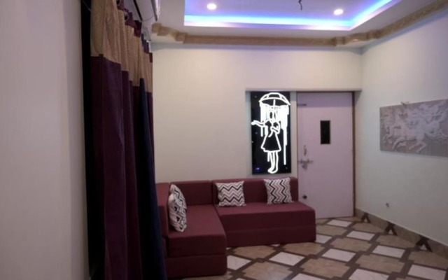 Goroomgo Bottoms Up Villa Bhubaneswar