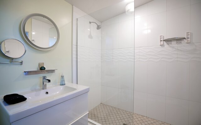 The Wesley by AvantStay – Mid-Century Modern Oasis with Pool