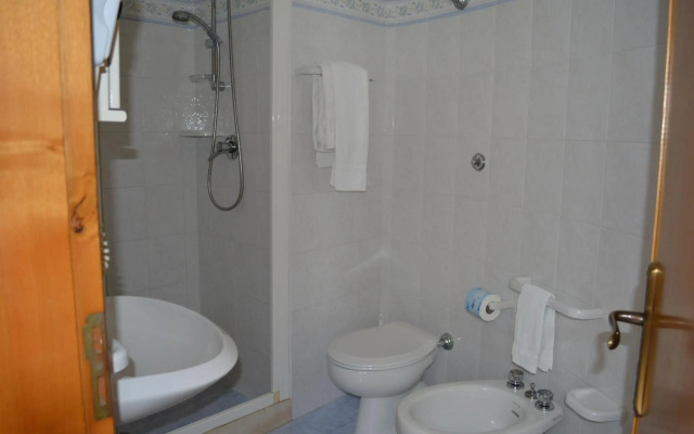 Hotel Maronti