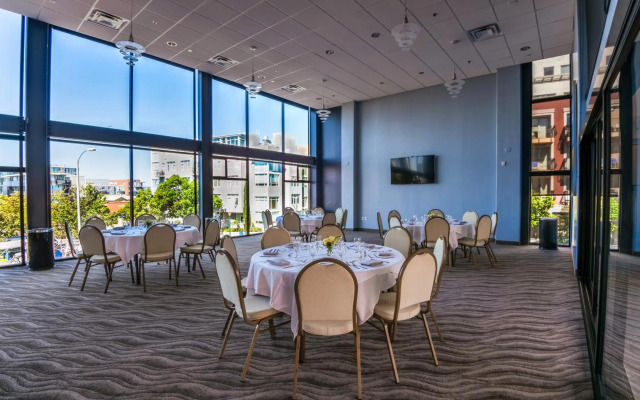 Porto Vista Hotel Downtown