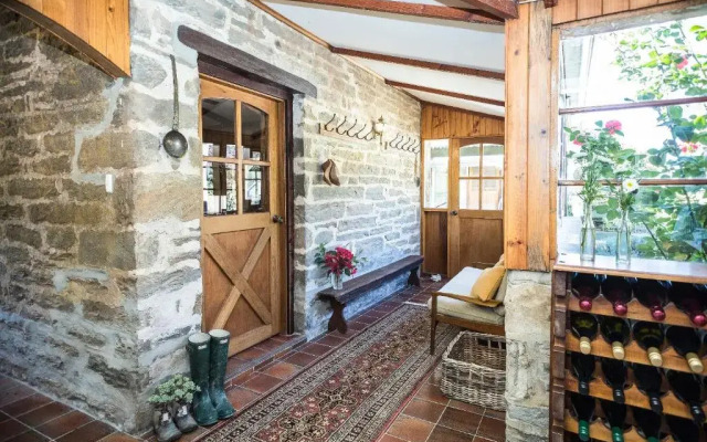 Grand Cru Estate Homestead