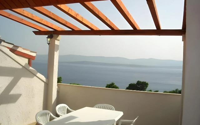 Hoste/Apartmani Villa Kiki Bol