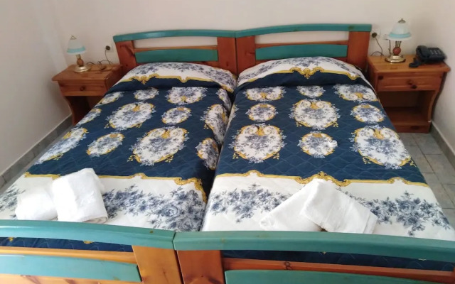 Hotel Dirki