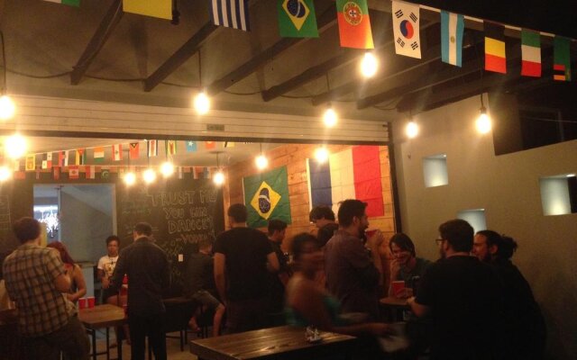 Hostal Nacional By Rotamundos - Hostel