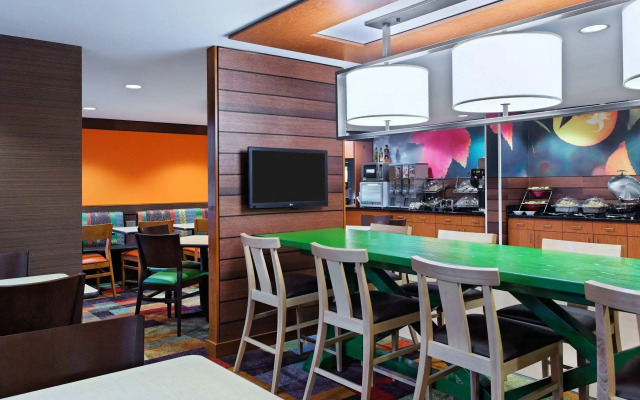 Fairfield Inn by Marriott Arrowood